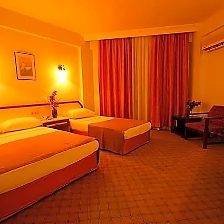 Hotel Kleopatra 4*