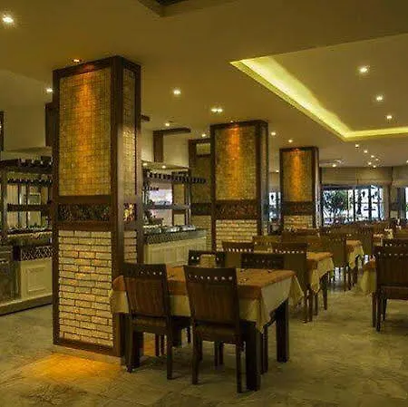 酒店 Kleopatra 阿拉尼亚