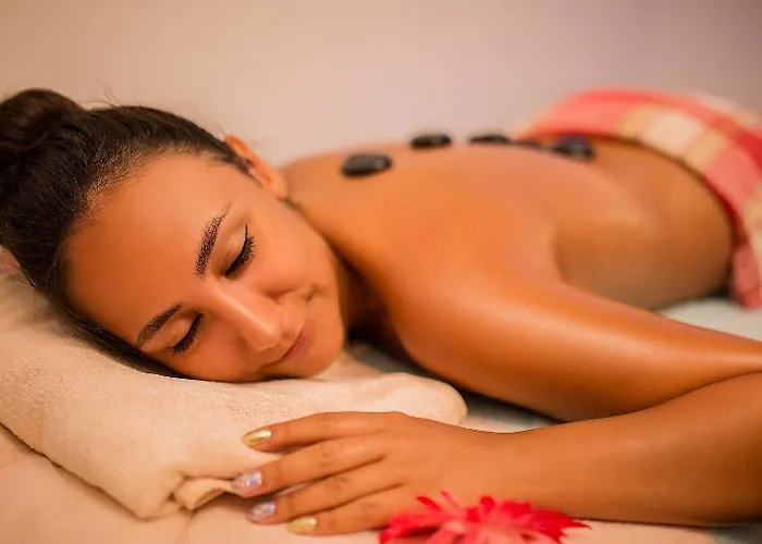 Kleopatra מלון אלאניה